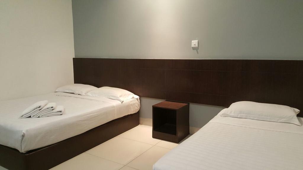 פסיר גודאנג Tiong Nam Hotel מראה חיצוני תמונה